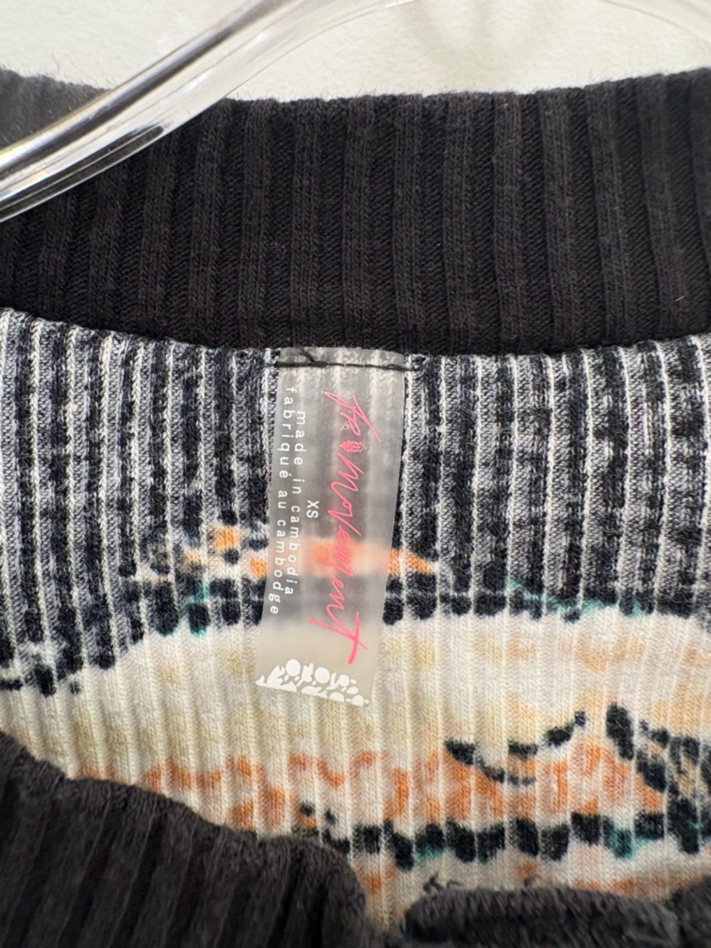 Free People FP Movement Rally Rib Henley Base Ski Layer in Black Diamond Size XS - Picture 3 of 12